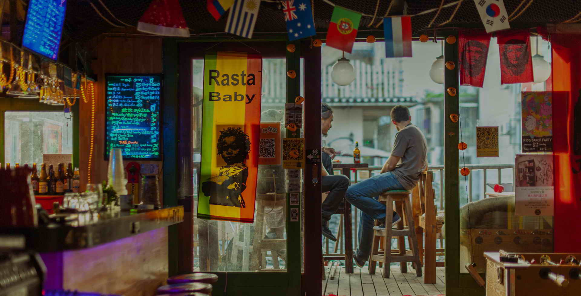 Best yangshuo bars recommended by Yangshuo Mountain Retreat
